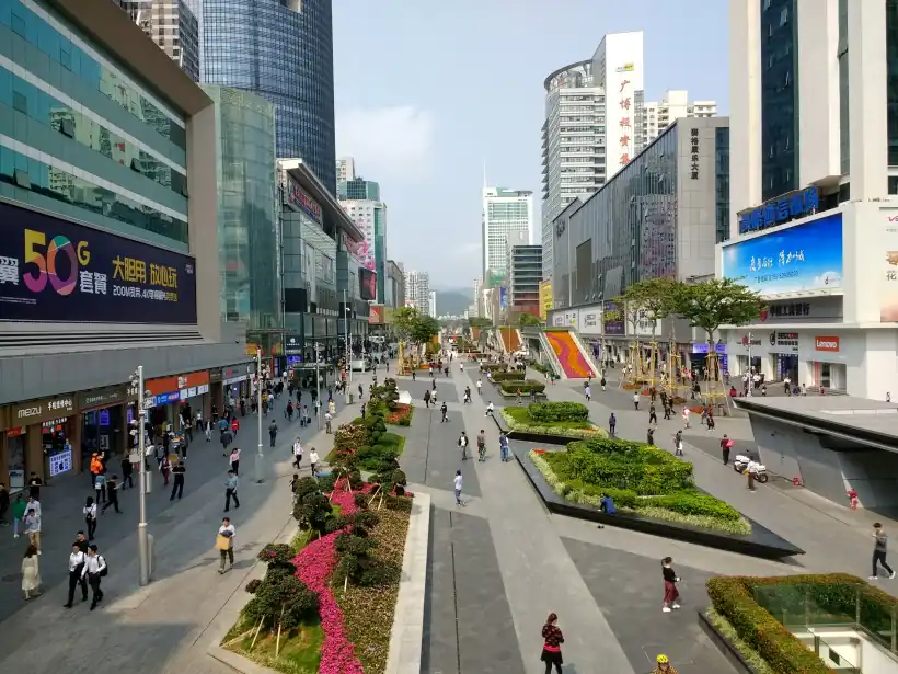 Huaqiangbei pedestrian street and surrounding electronics businesses in Shenzhen.